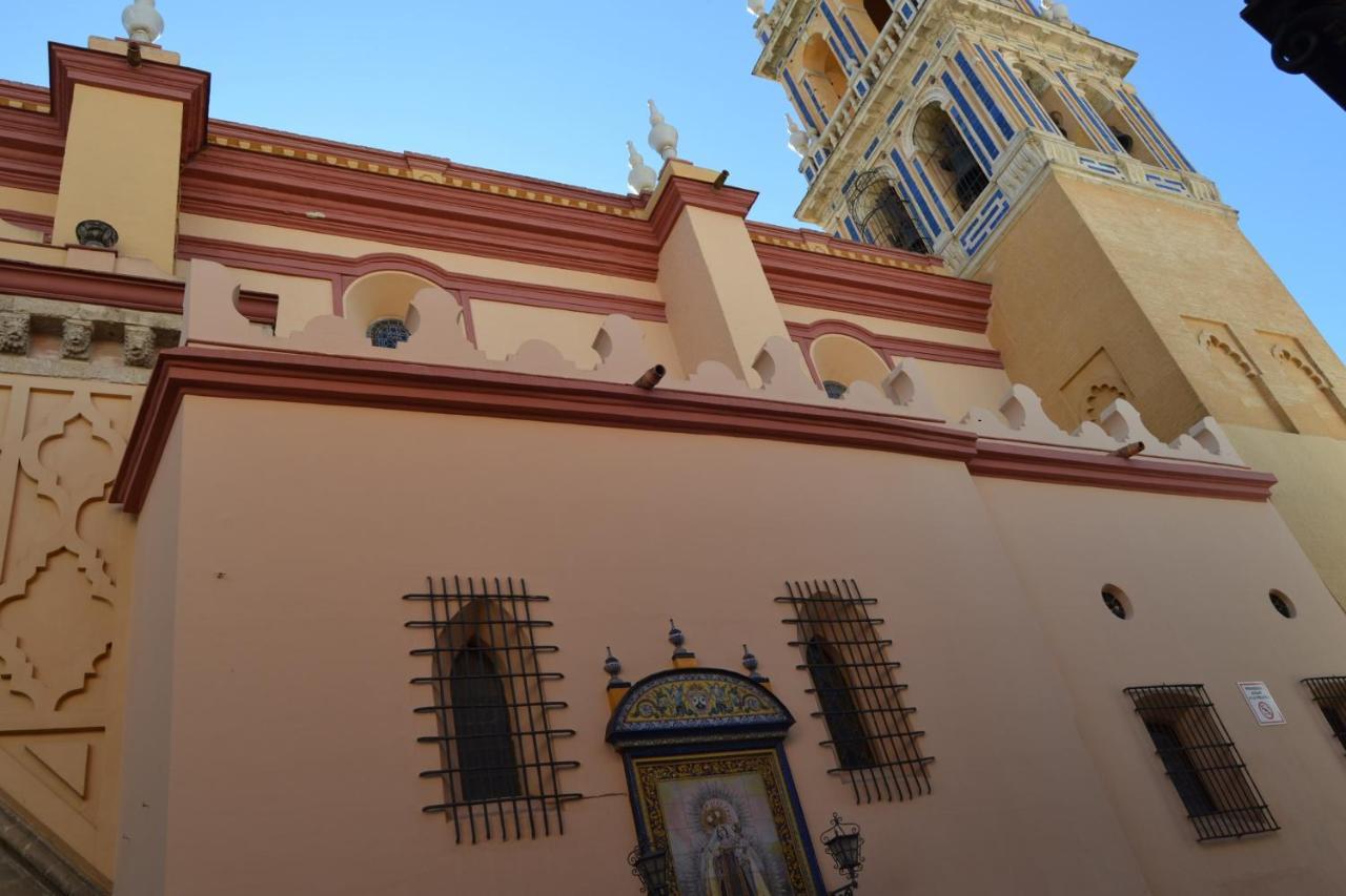 Triana Cathedral House Apartment Seville Exterior photo